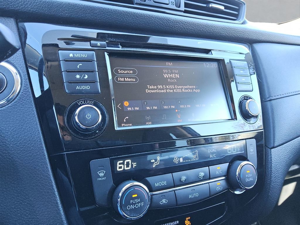 Used 2019 Nissan Rogue SV image 19