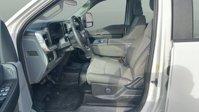 Used 2025 Ford F250 XL w/ XL Off-Road Package AWD/4WD image 8