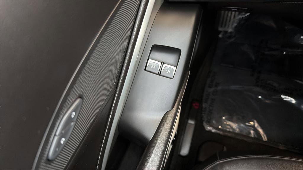 Used 2015 Chevrolet Corvette Stingray Coupe image 20