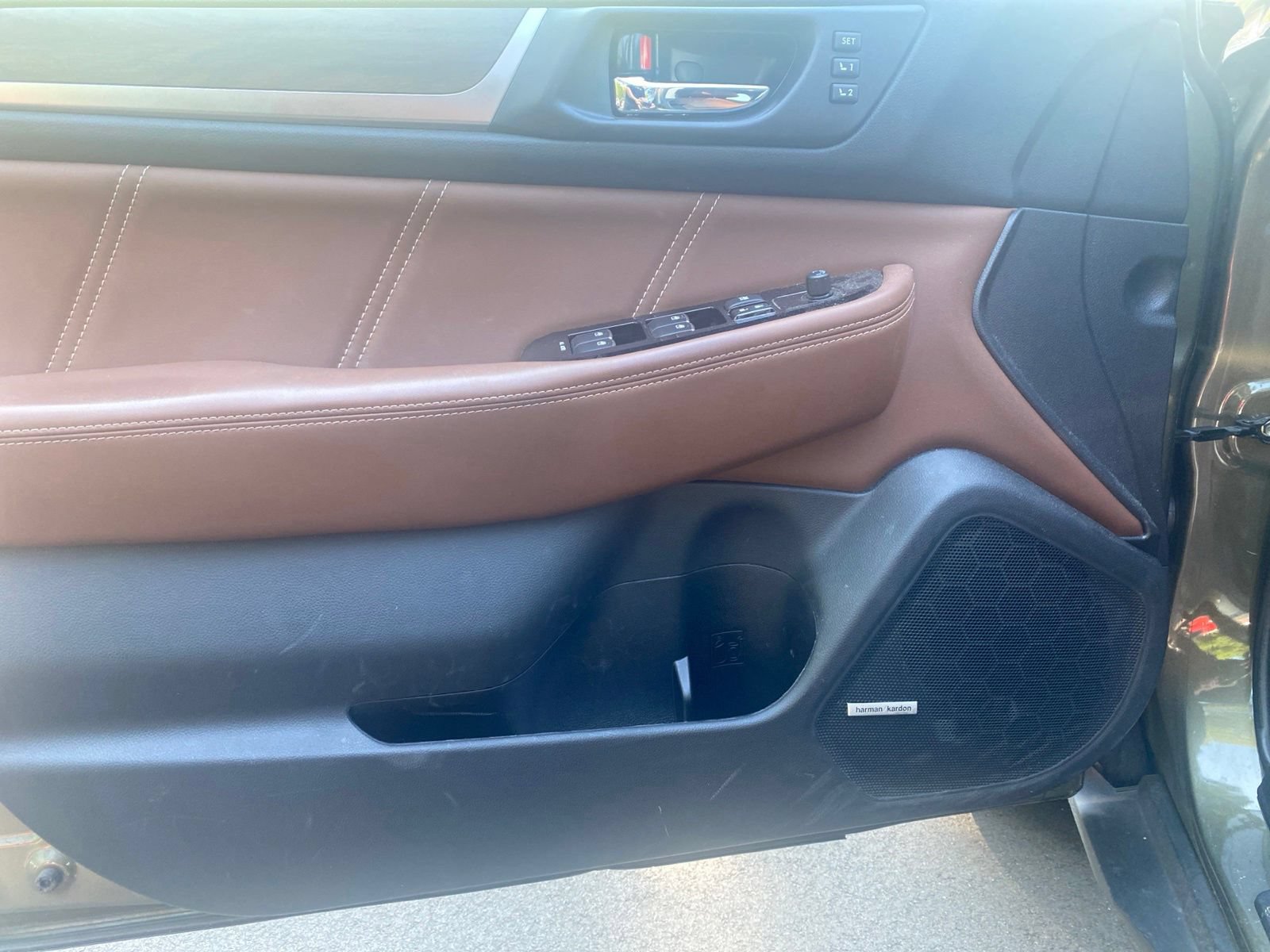 Used 2019 Subaru Outback 3.6R Touring AWD/4WD image 27