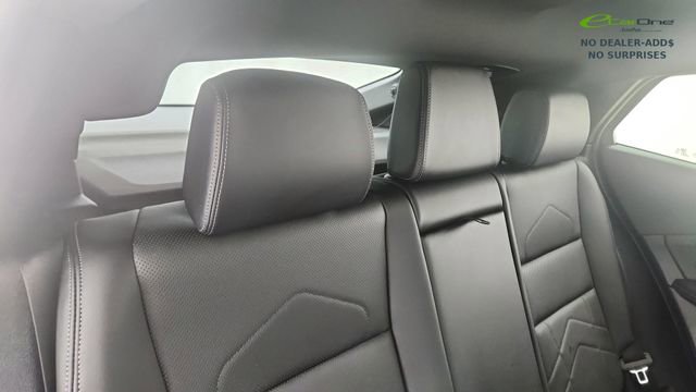 Used 2025 BMW X2 xDrive28i w/ Technology Package image 27