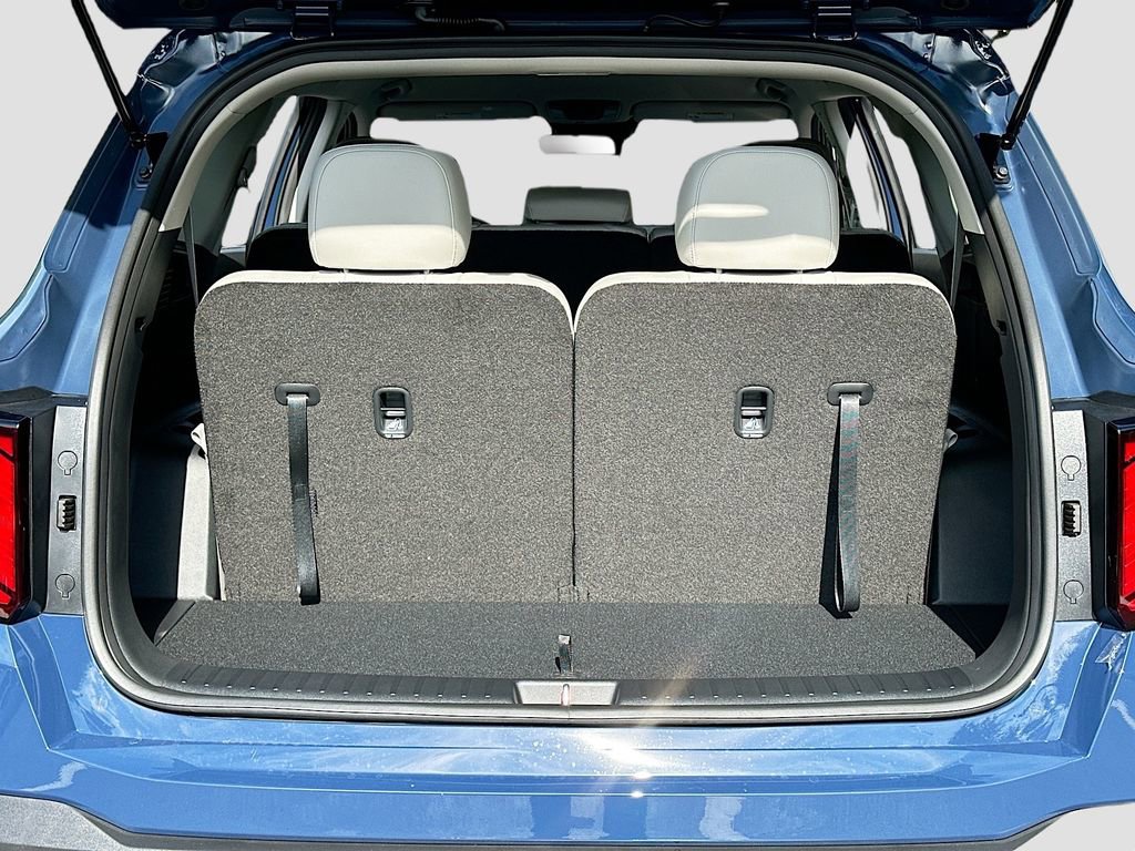 Certified 2026 Kia Sorento S image 24
