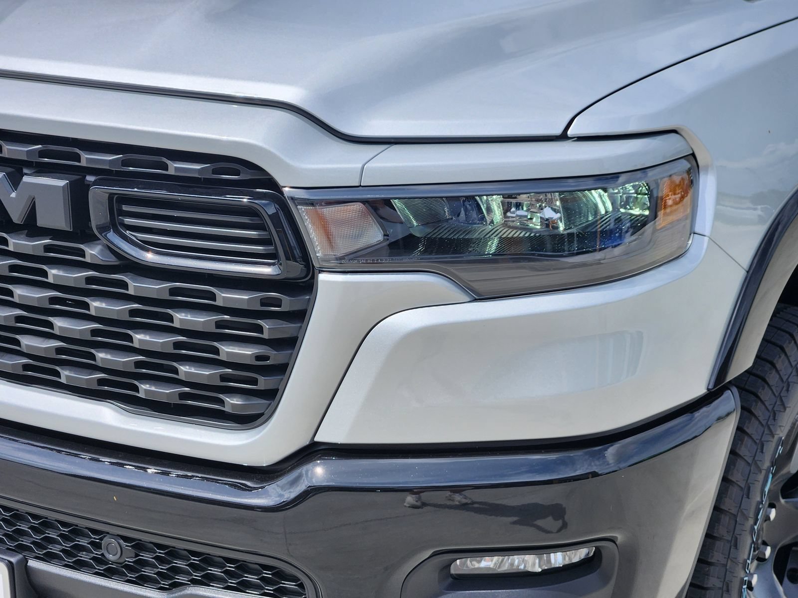 New 2026 RAM 1500 Lone Star AWD/4WD image 9
