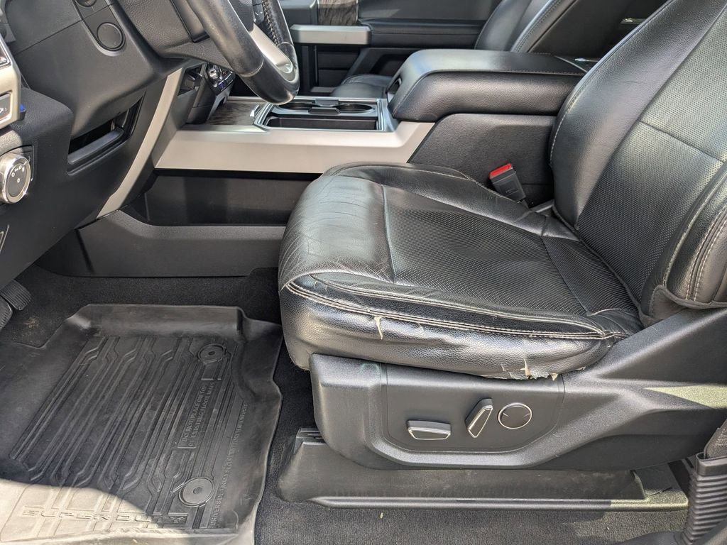 Used 2019 Ford F250 Lariat image 16
