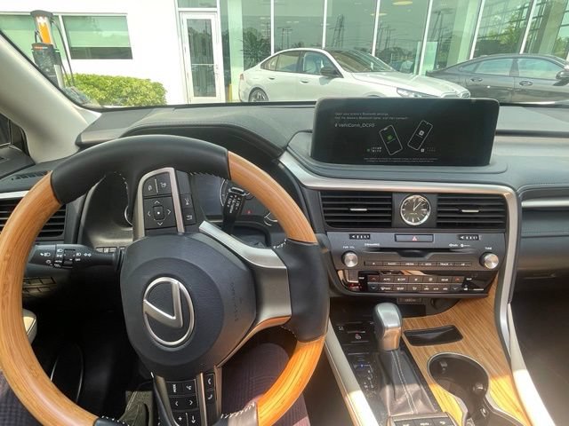 Used 2022 Lexus RX 350L FWD w/ Premium Package image 8