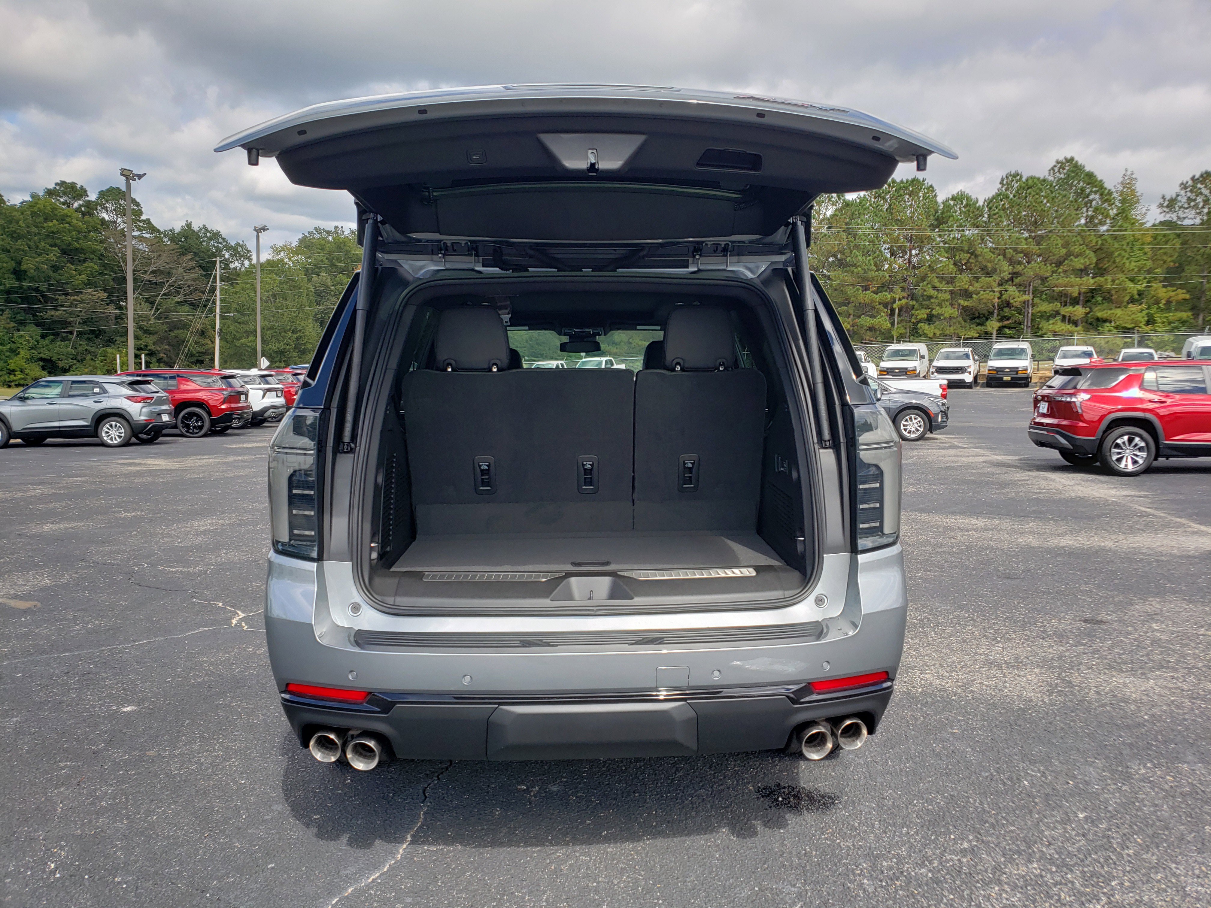 New 2026 Chevrolet Tahoe RST w/ Comfort Package image 9