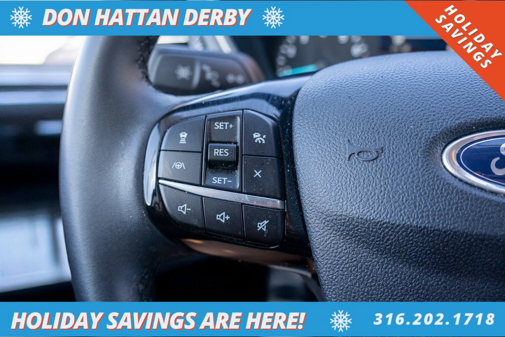 Used 2022 Ford Escape SEL image 11