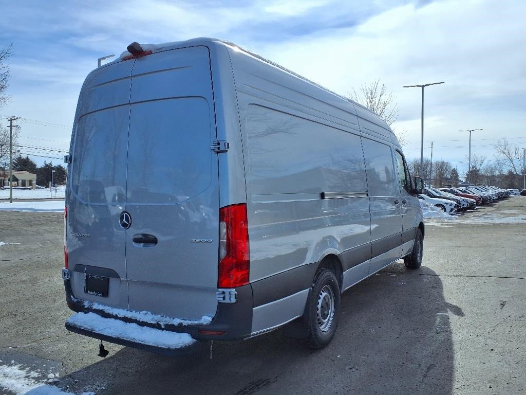 New 2025 Mercedes-Benz Sprinter 2500 image 4