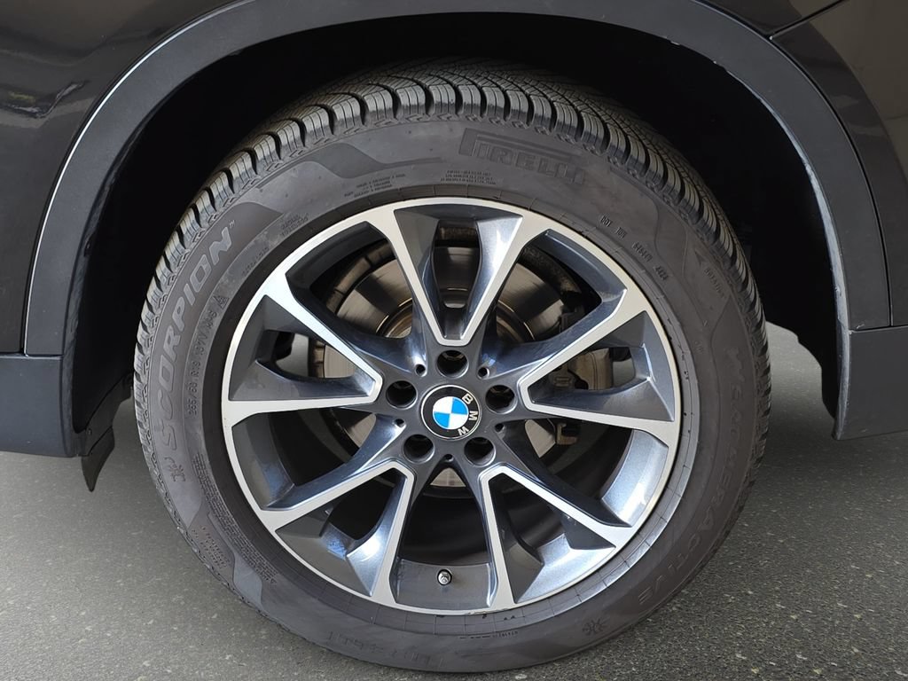 Used 2018 BMW X5 xDrive40e AWD/4WD image 36