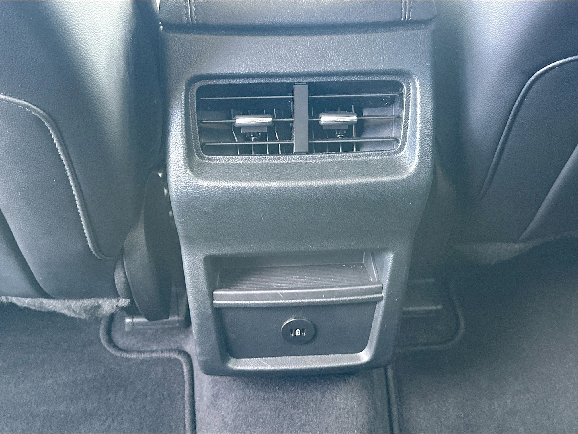 Certified 2024 Ford Edge SEL image 24