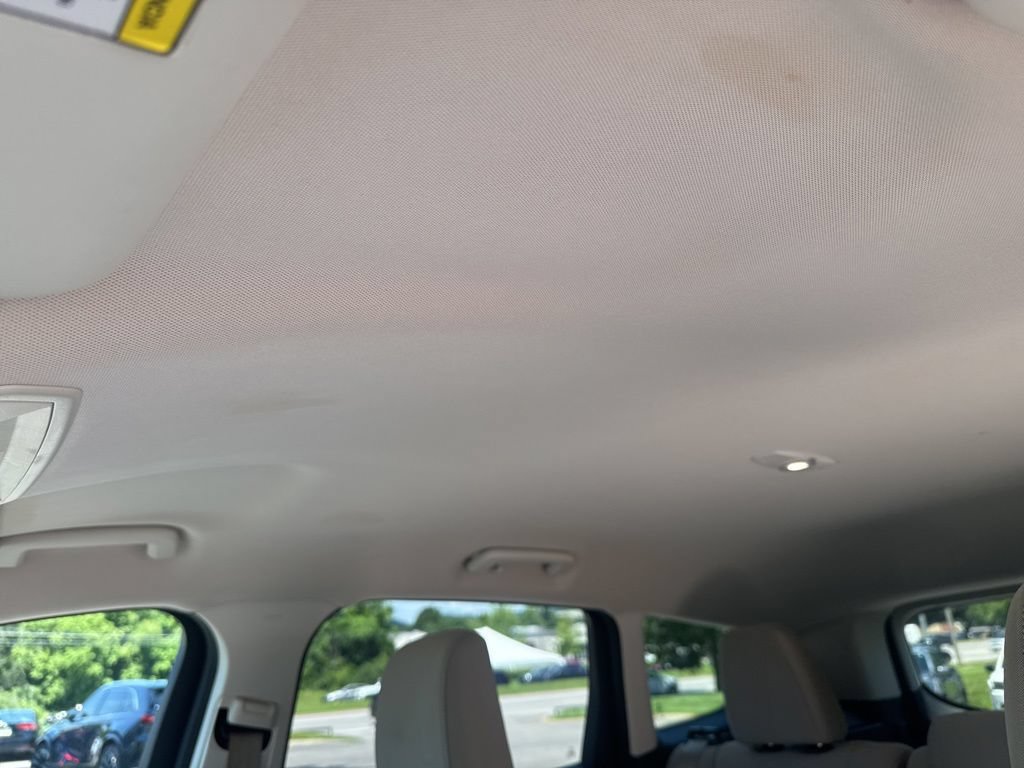 Used 2018 Ford Escape SE w/ SE Sync 3 Package FWD image 21