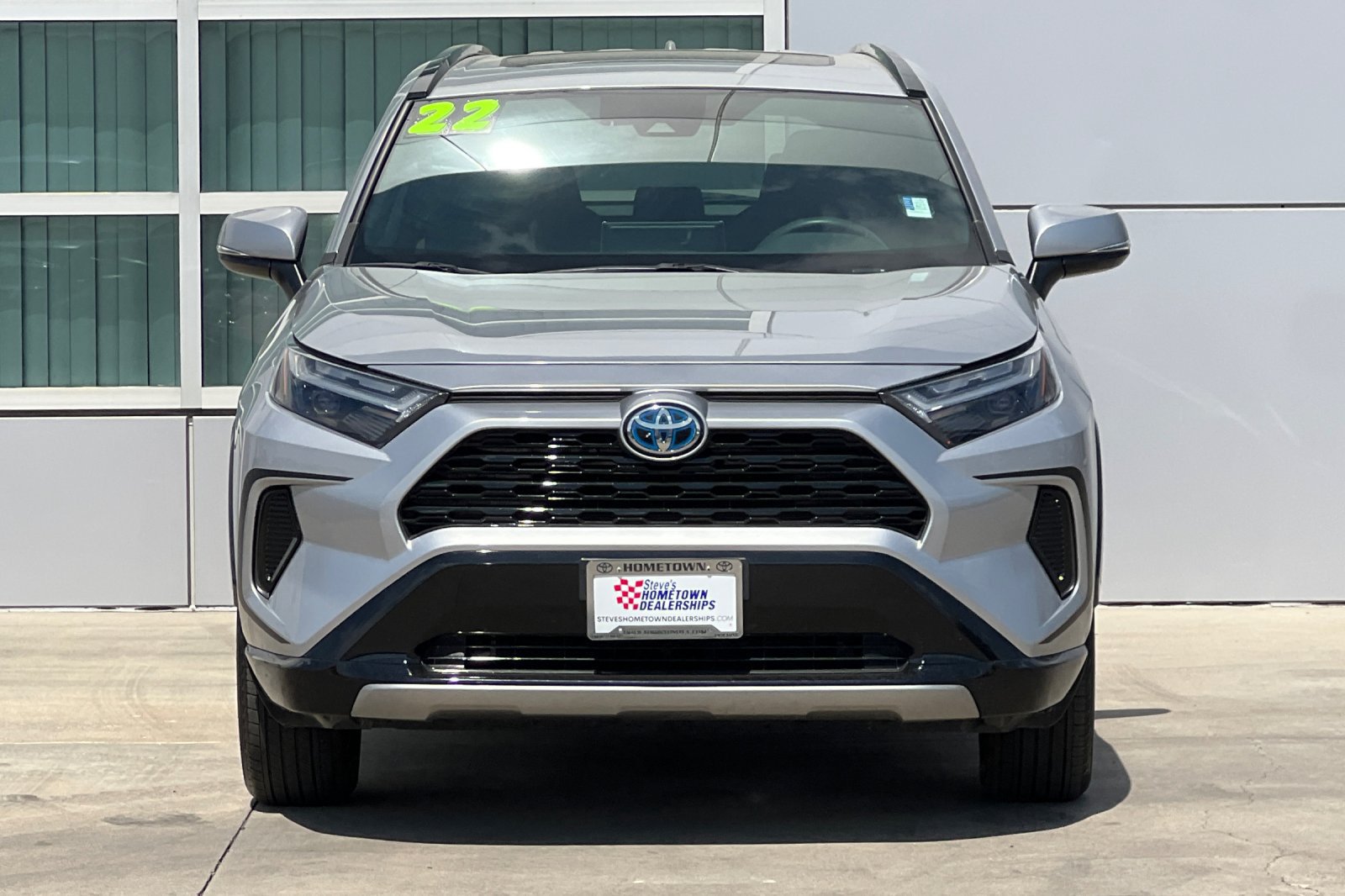 Certified 2022 Toyota RAV4 SE w/ Convenience Package AWD/4WD image 6