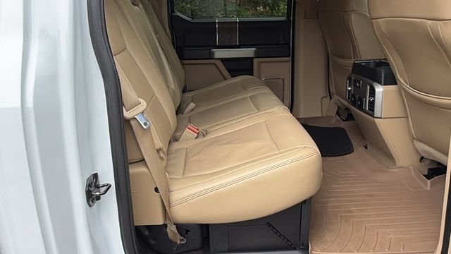 Used 2018 Ford F250 Lariat w/ FX4 Off-Road Package AWD/4WD image 15
