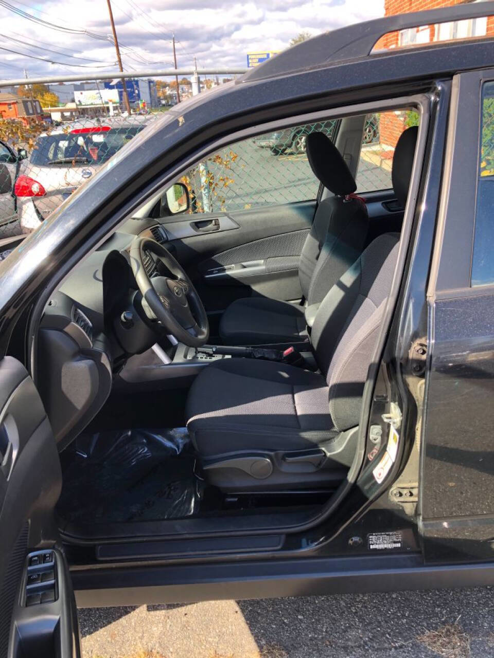 Used 2015 Subaru Impreza 2.0i Premium image 6