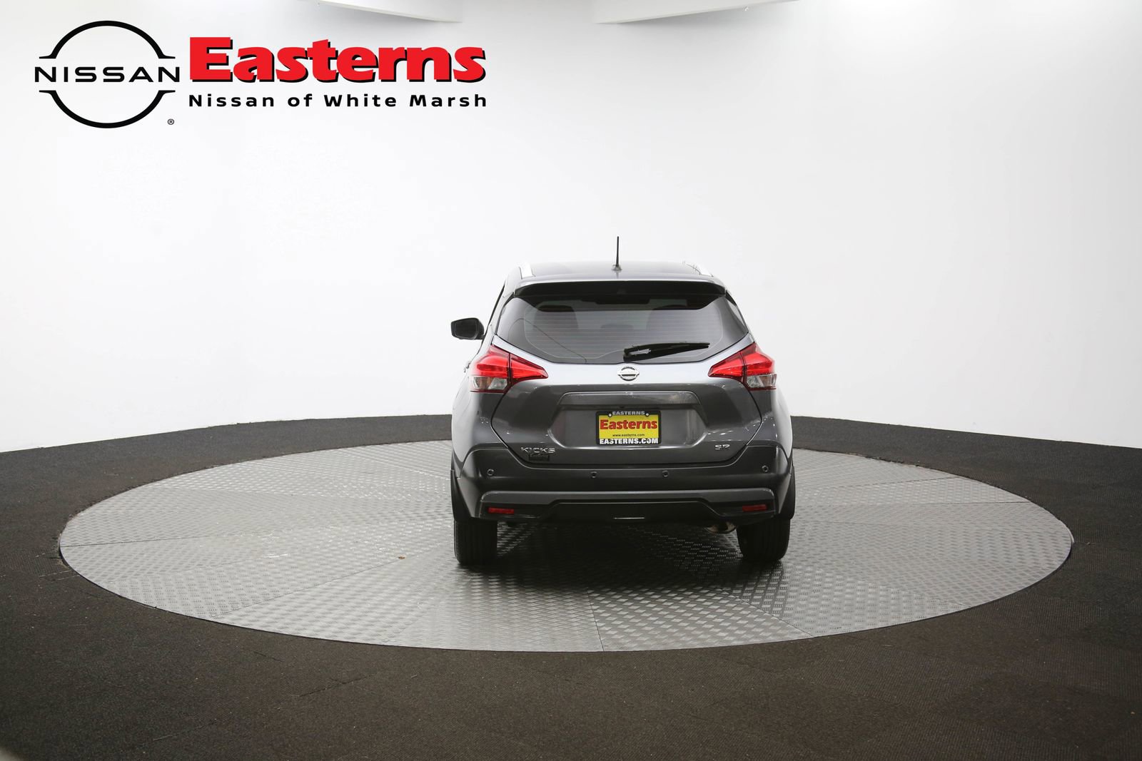 Used 2020 Nissan Kicks SR image 82