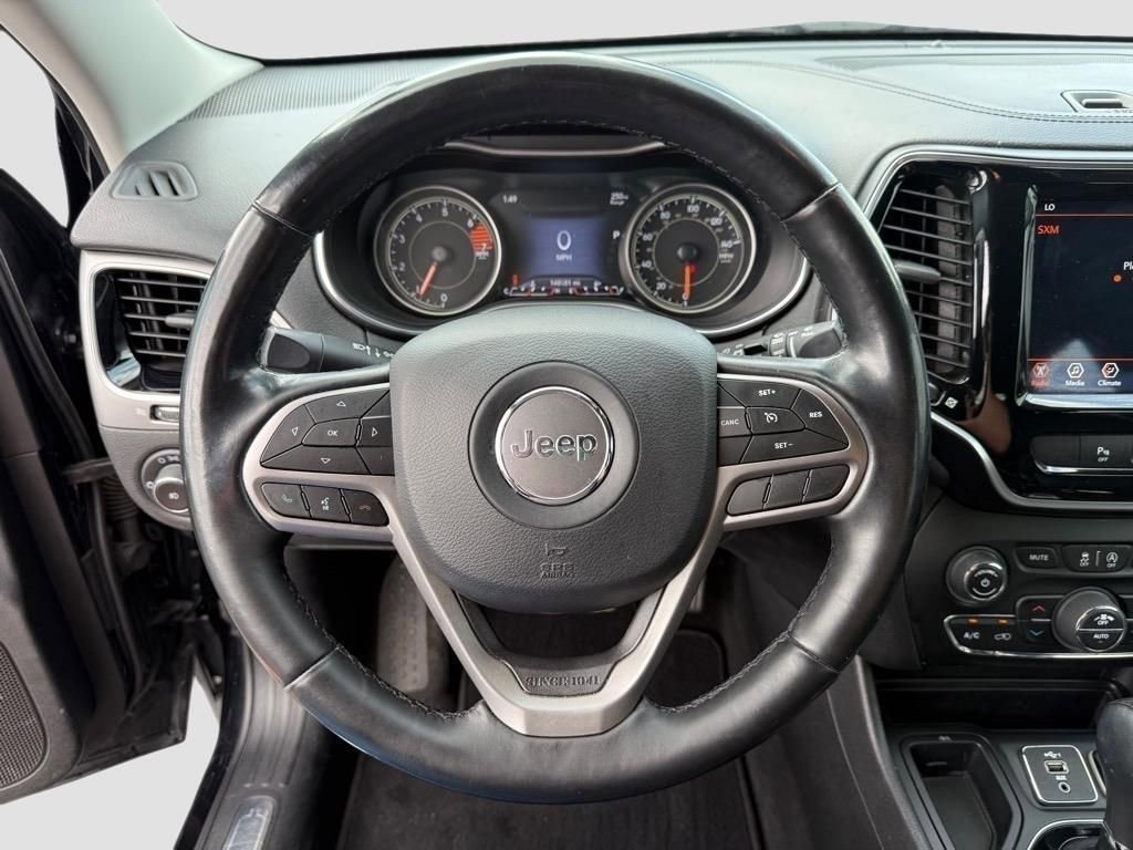 Used 2020 Jeep Cherokee Limited image 17