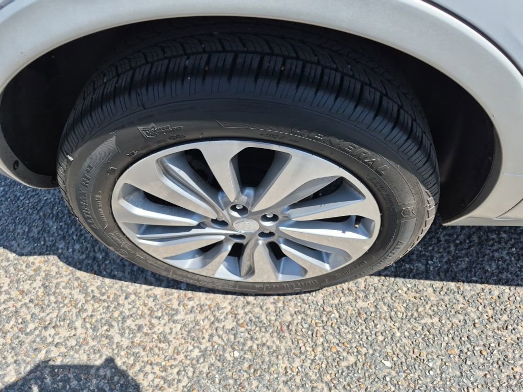 Used 2018 Buick Encore Preferred FWD image 21