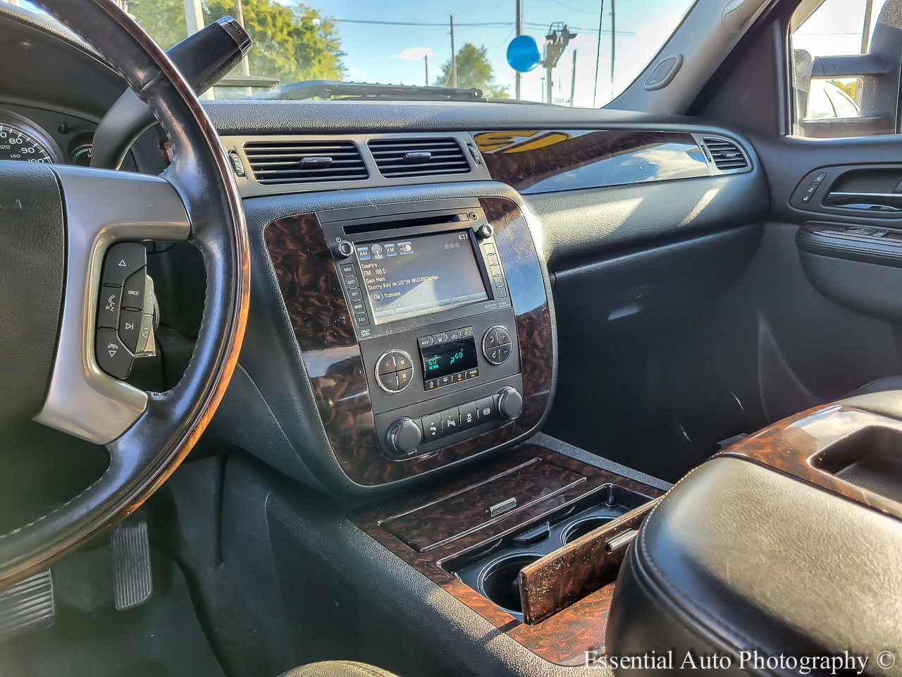 Used 2013 GMC Sierra 2500 Denali w/ Suspension Package, Off-Road image 23