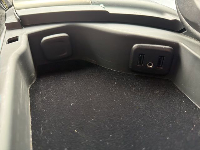 Used 2016 Chevrolet Corvette Stingray Convertible w/ 3LT Preferred Equipment Group image 37