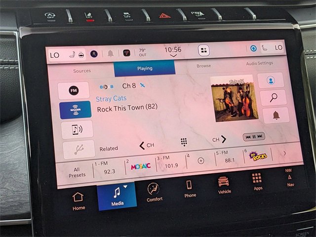 New 2025 Jeep Grand Cherokee Limited w/ Black Appearance Package image 21