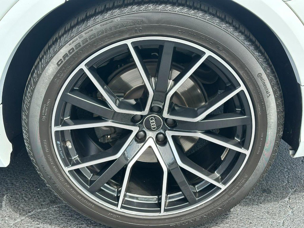 Used 2022 Audi SQ8 Prestige AWD/4WD image 7