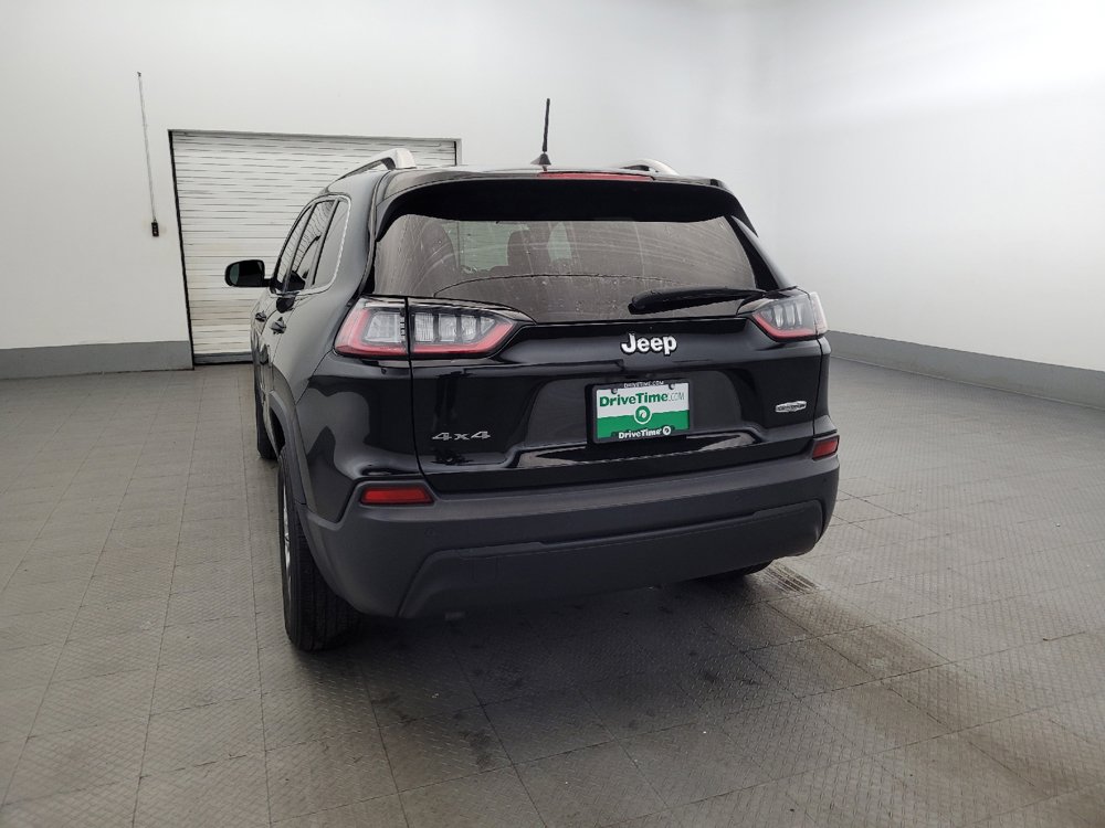 Used 2020 Jeep Cherokee Latitude Plus w/ Cold Weather Group AWD/4WD image 6
