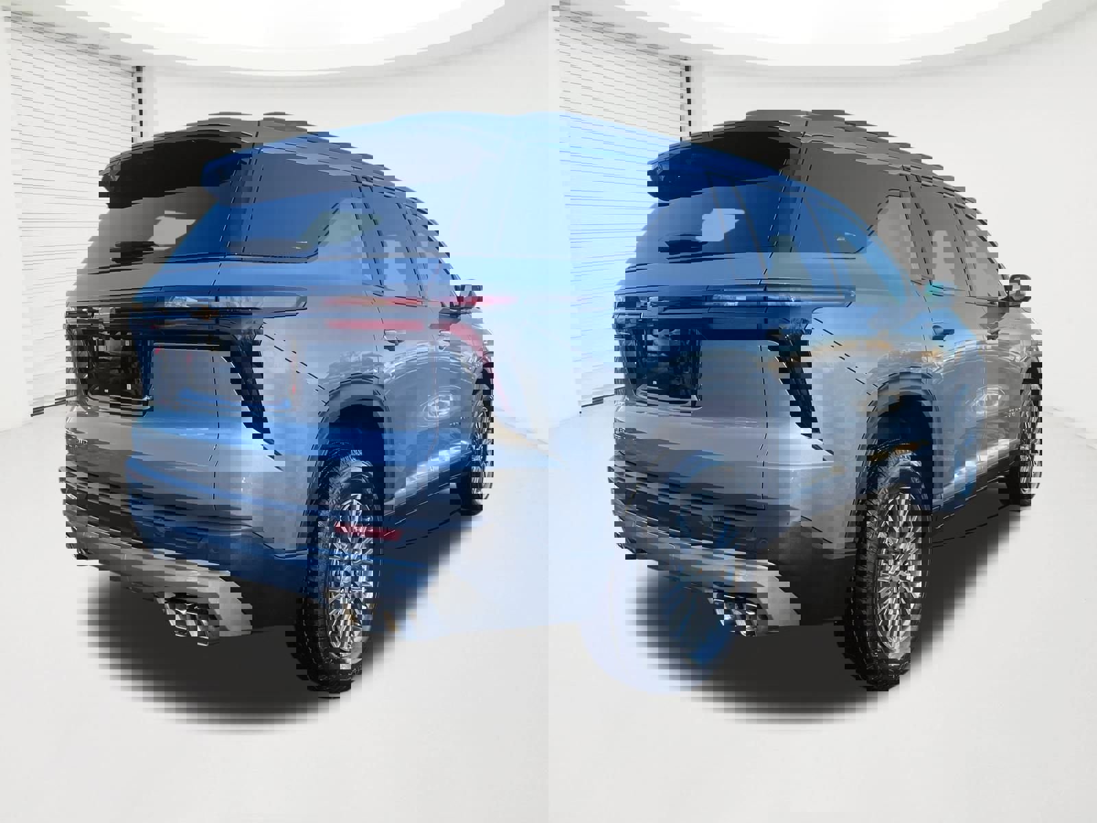 New 2026 Chevrolet Traverse LT w/ Driver Confidence Package image 5