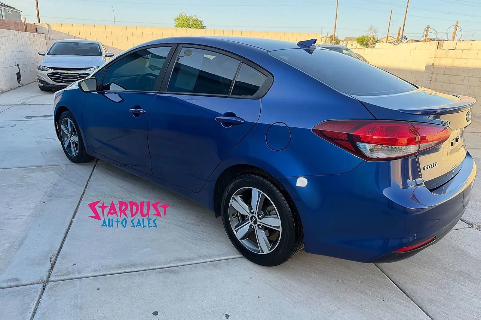 Used 2018 Kia Forte S FWD image 3