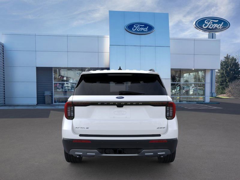 New 2026 Ford Explorer Active w/ Active Comfort Package image 5