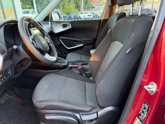 Used 2022 Kia Soul LX w/ Technology Package FWD image 13
