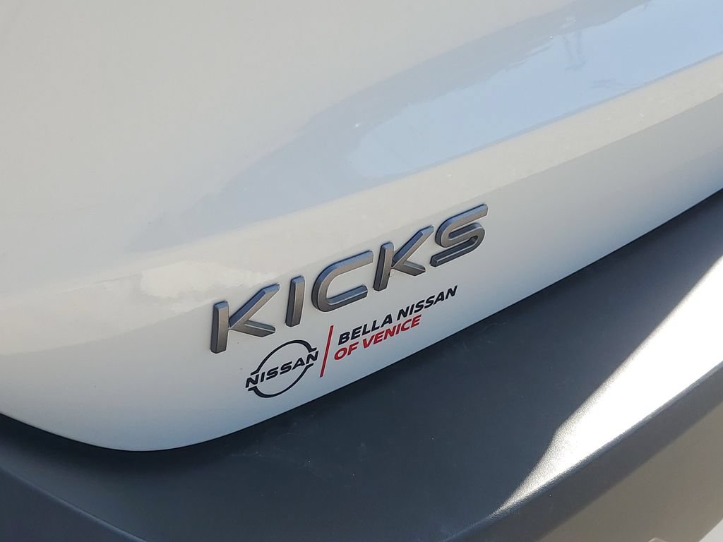 Used 2026 Nissan Kicks SV w/ Illumination Package FWD image 13