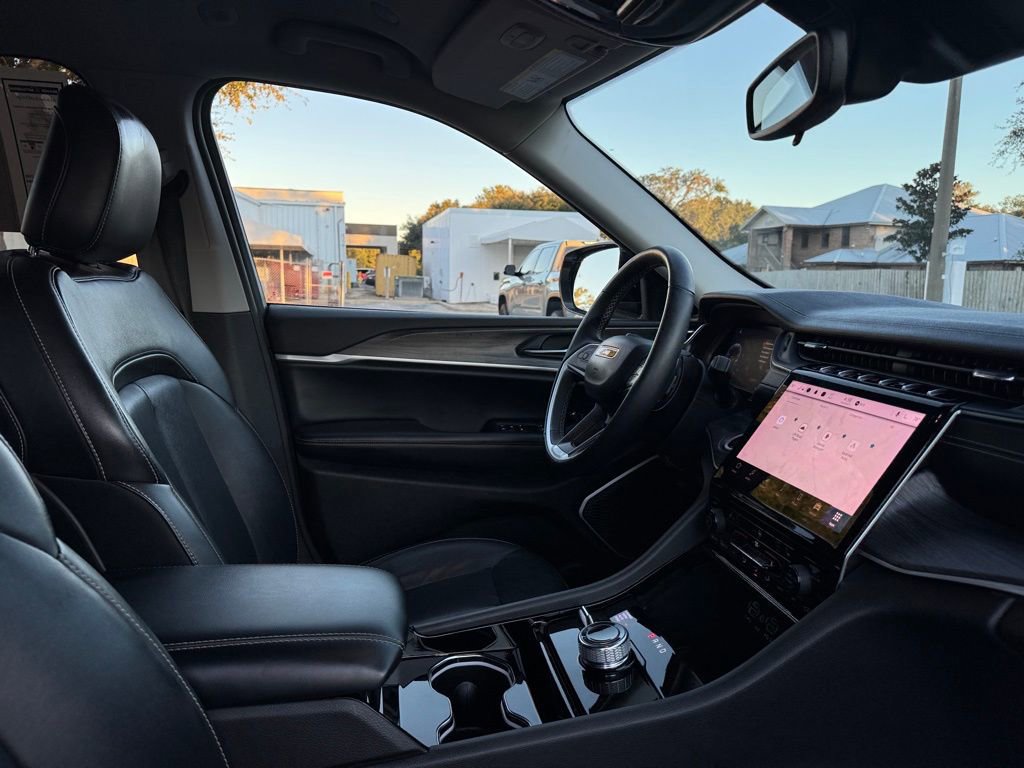 Used 2022 Jeep Grand Cherokee Limited w/ Trailer Tow Prep Group (B) image 29