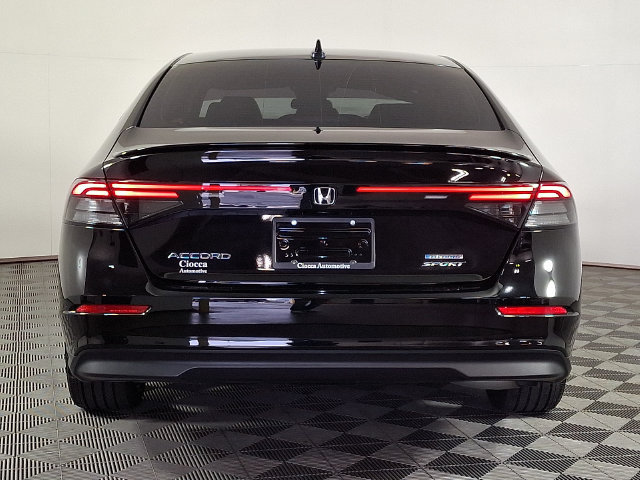 Used 2025 Honda Accord Sport image 8