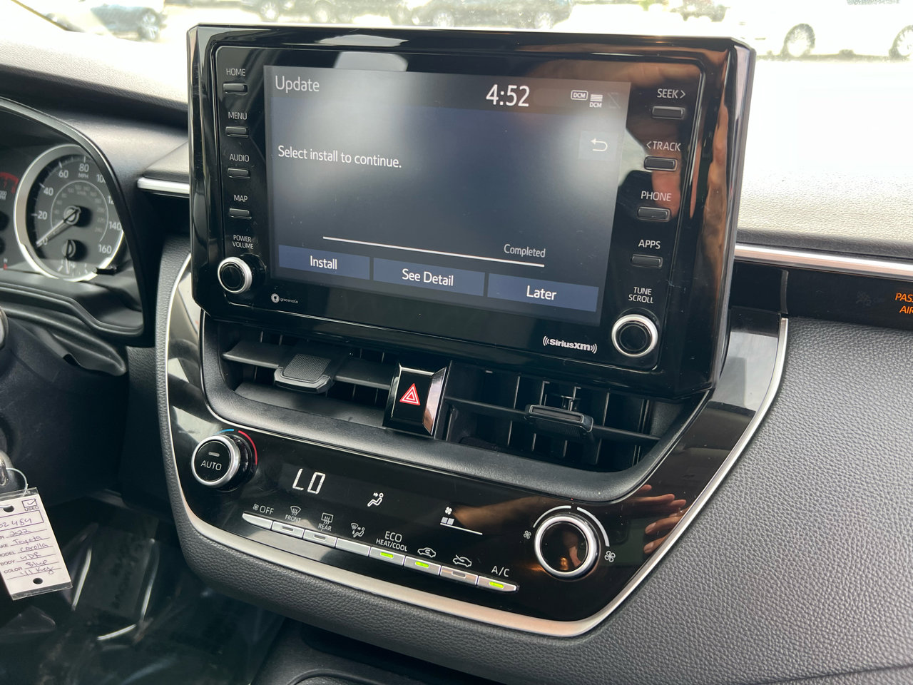 Used 2022 Toyota Corolla LE image 58