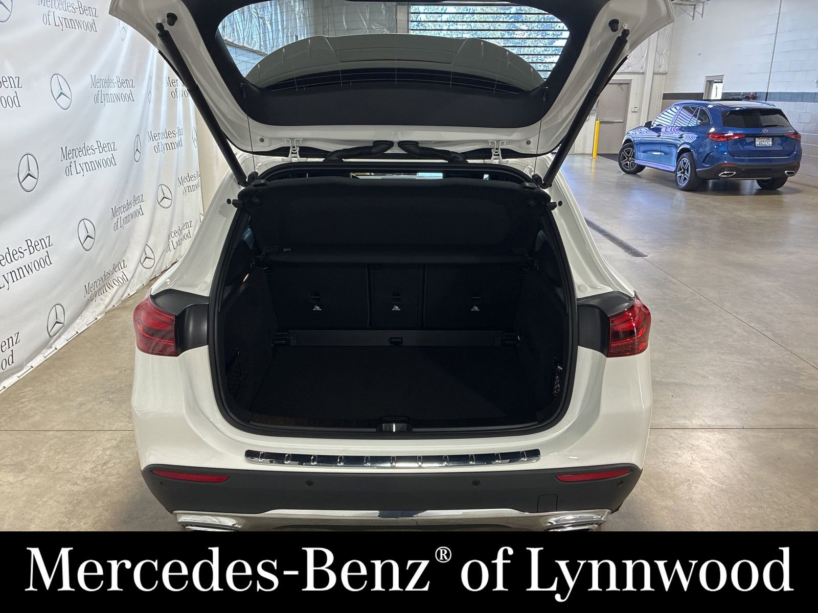 New 2026 Mercedes-Benz GLA 250 4MATIC image 5