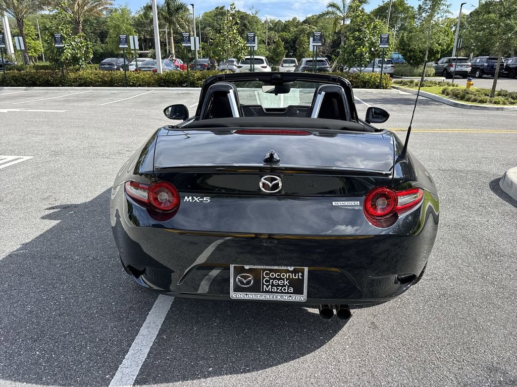 New 2026 MAZDA MX-5 Miata Club w/ Interior Package image 2