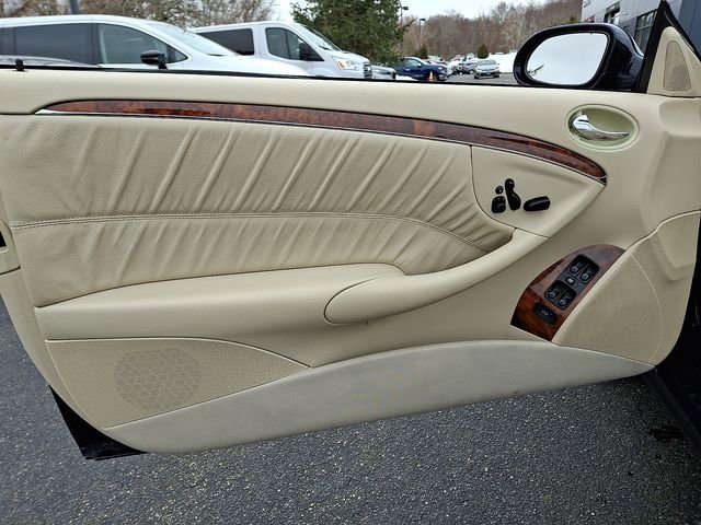 Used 2007 Mercedes-Benz CLK 350 Cabriolet image 14