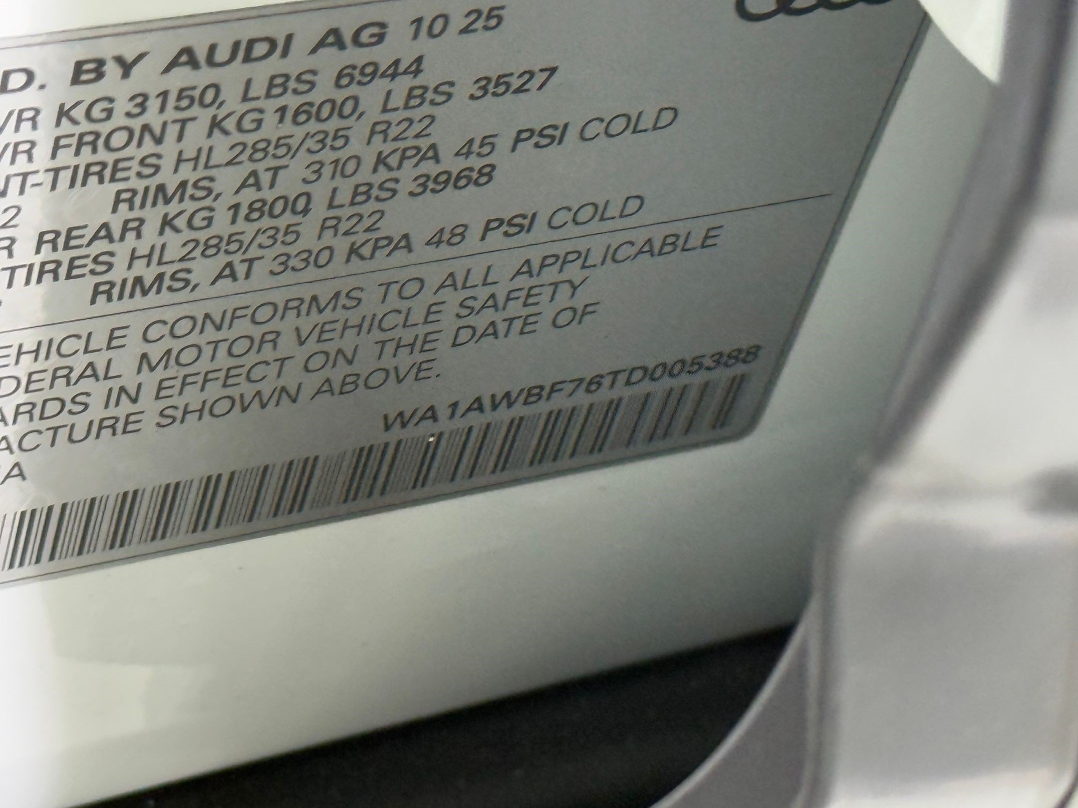 New 2026 Audi SQ7 Premium Plus AWD/4WD image 23