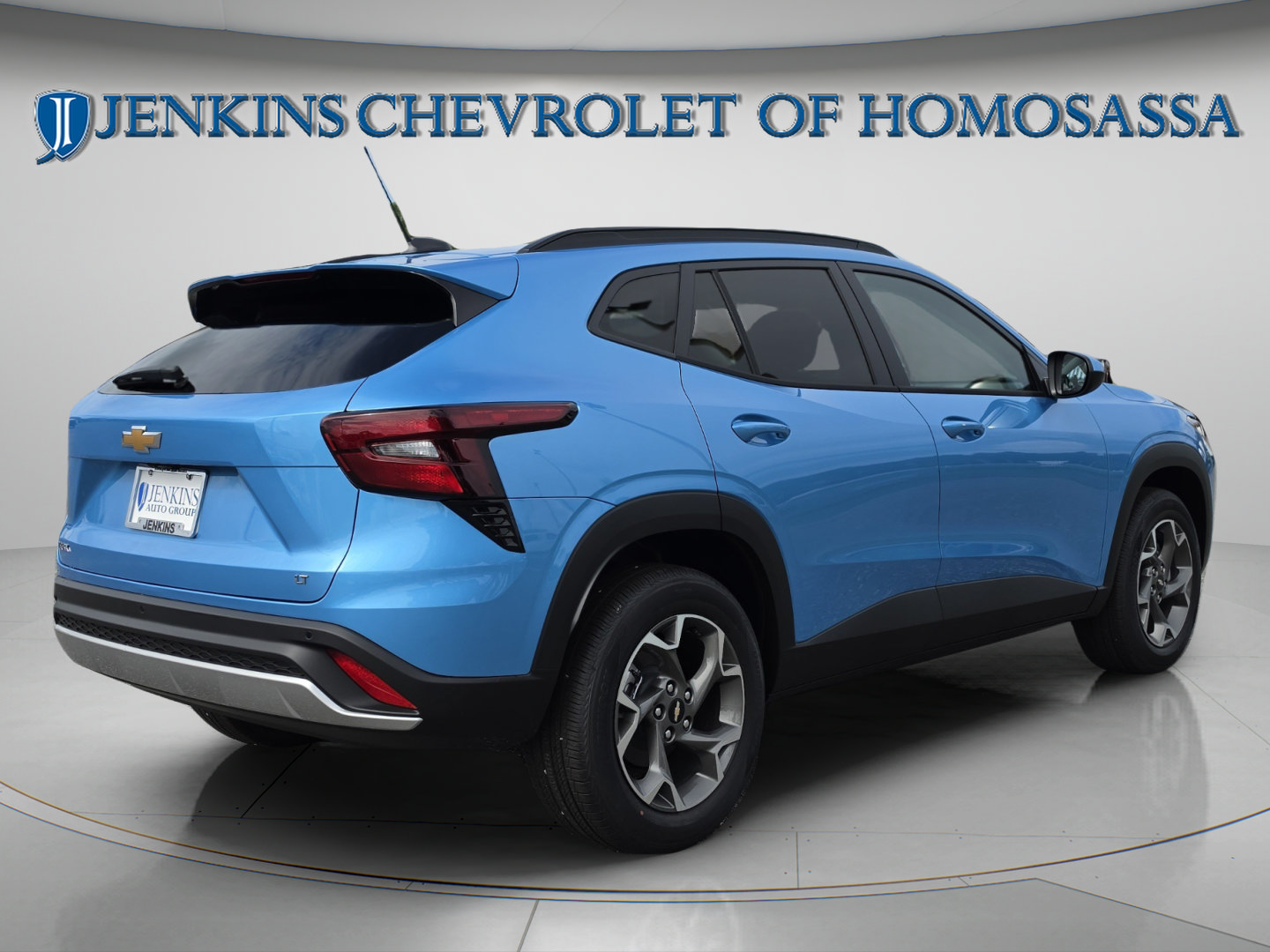 New 2026 Chevrolet Trax LT w/ Sunroof Package FWD image 5