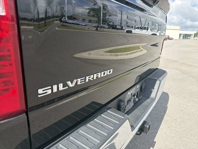 Used 2025 Chevrolet Silverado 1500 LT AWD/4WD image 38