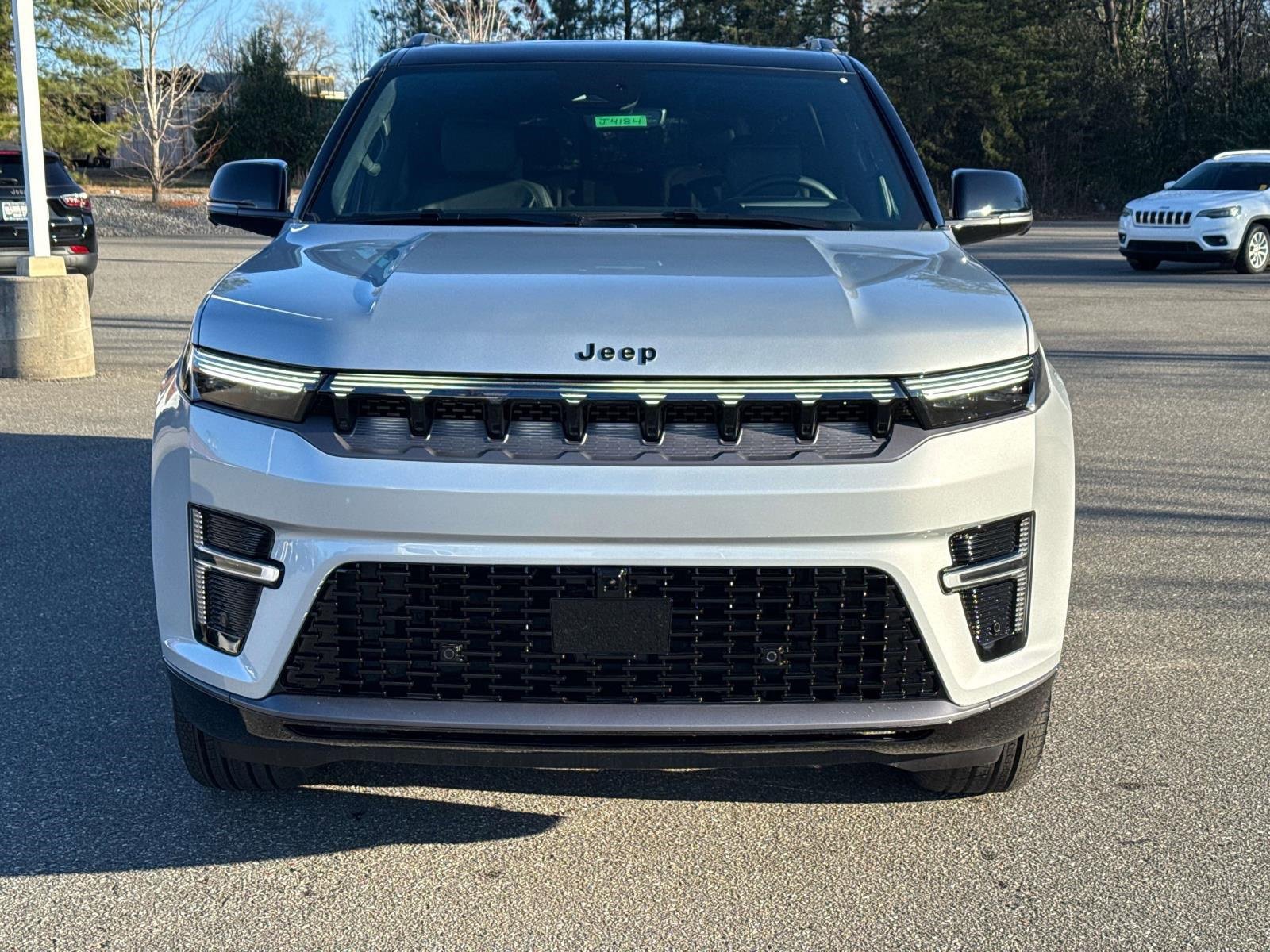 New 2026 Jeep Grand Wagoneer L Summit image 2