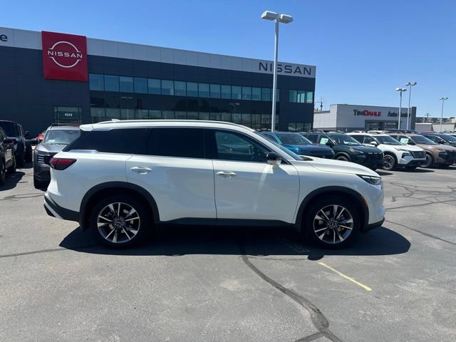 Used 2023 INFINITI QX60 Luxe w/ Cargo Package AWD/4WD image 13