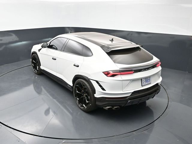 Used 2023 Lamborghini Urus Performante AWD/4WD image 15