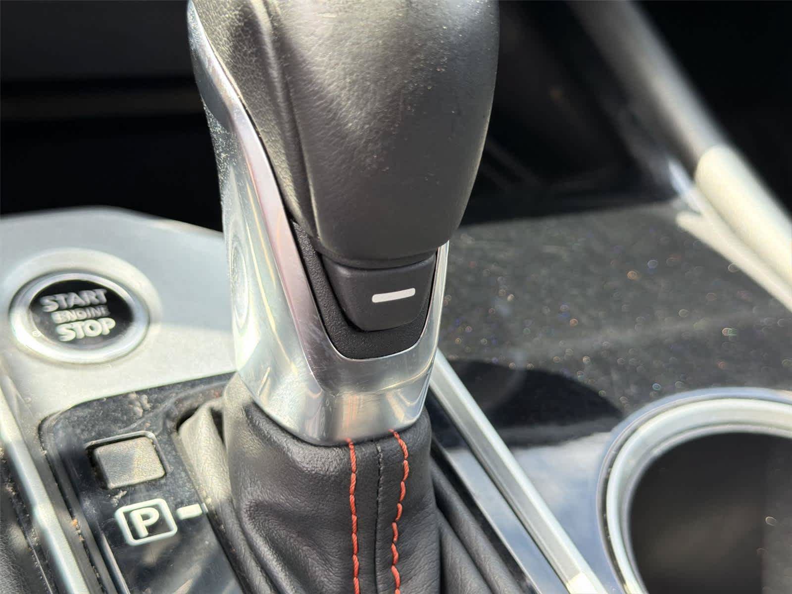 Used 2024 Nissan Altima 2.5 SR FWD image 37