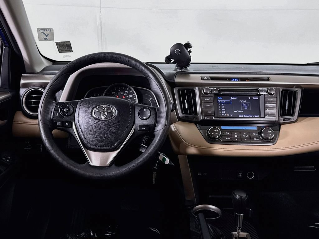 Used 2014 Toyota RAV4 XLE FWD image 12