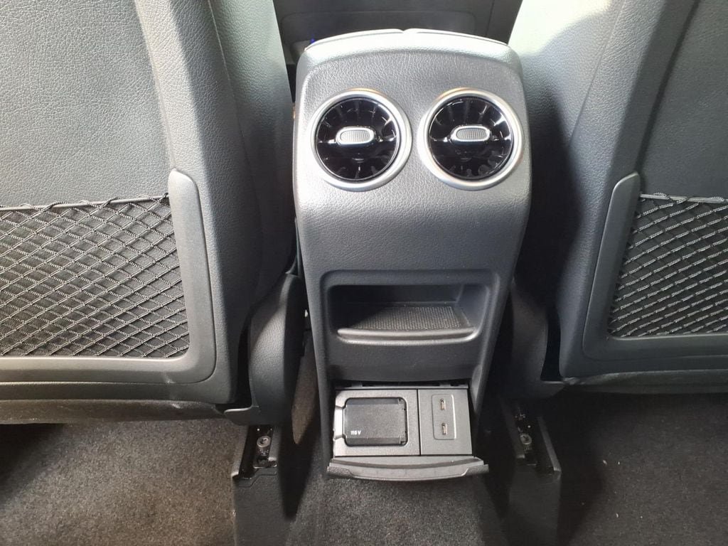 Used 2023 Mercedes-Benz GLA 35 AMG 4MATIC image 22