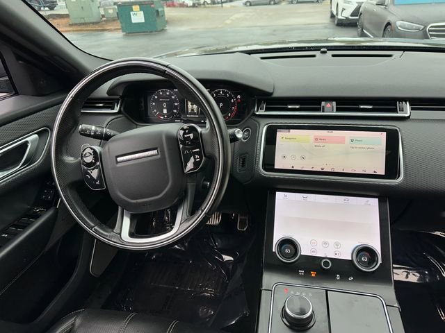 Used 2018 Land Rover Range Rover Velar R-Dynamic SE image 18