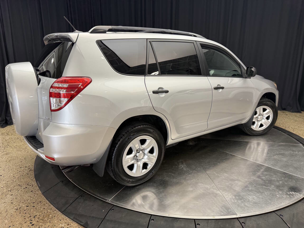 Used 2011 Toyota RAV4 4WD w/ Base L4 Extra Value Pkg image 9