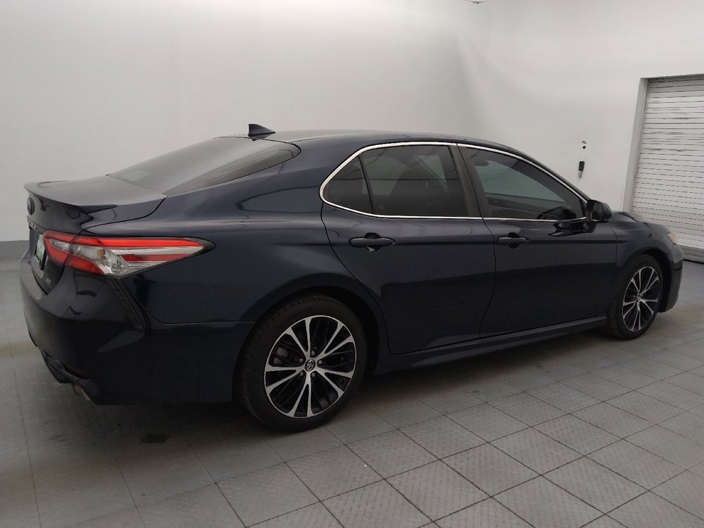 Used 2019 Toyota Camry SE image 10