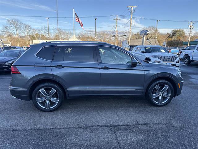 Used 2020 Volkswagen Tiguan SEL w/ 3rd Row Seat Package image 10